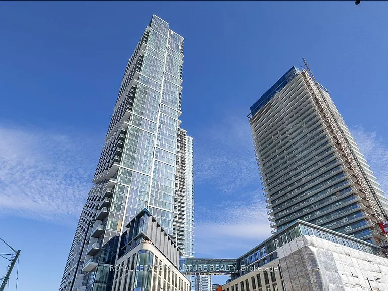 7890 Jane St #2309 — Photo 1