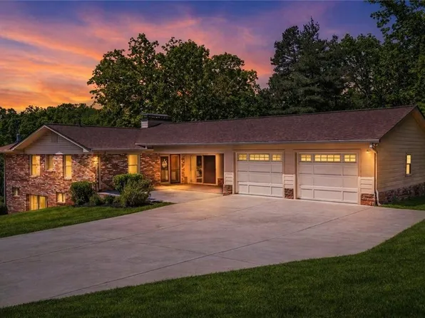 5345 Green Cove Rd, Gainesville, GA 30504