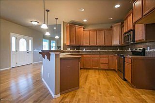 4th image of 111 McGuire Ln