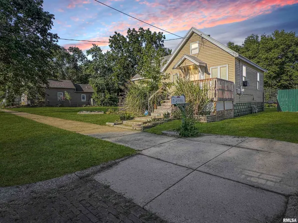 932 S Sumner Ave, Peoria, IL 61605