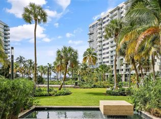 1500 Bay Rd, Miami Beach, FL 33139