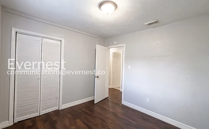 1379 Dell Dale St — Photo 17