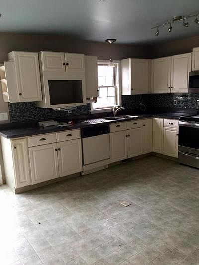 2nd image of 38 Derby Ln
