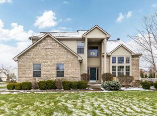 125 Runkle Dr, Pataskala, OH 43062