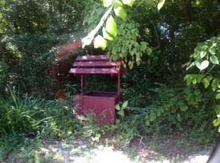 120 Raintree Cir, Jacksonville, NC 28540