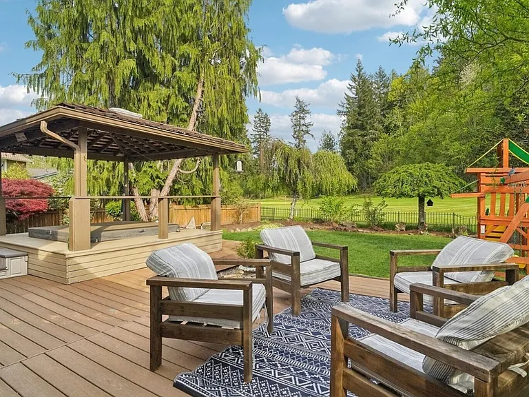 25114 Lake Wilderness Country Club Dr SE — Photo 3