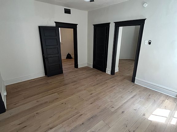 2nd image of 4654 Virginia Ave #B