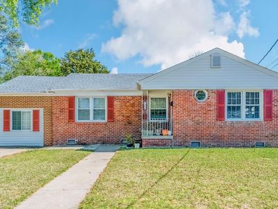 24 Saint Albans Dr, Hampton, VA, 23669