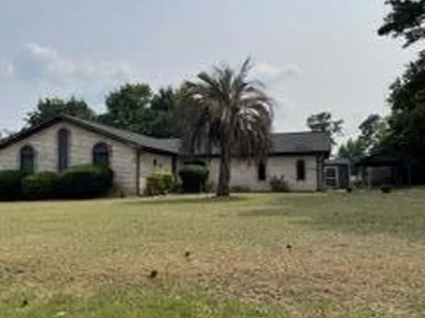 116 Briarwood Cir, Macon, GA 31211