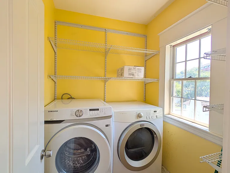 91 Burget Ave #2 — Photo 7