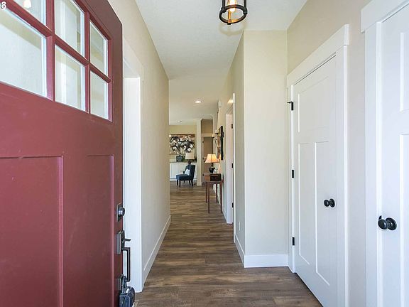 4th image of 1020 Donna Lynn Way