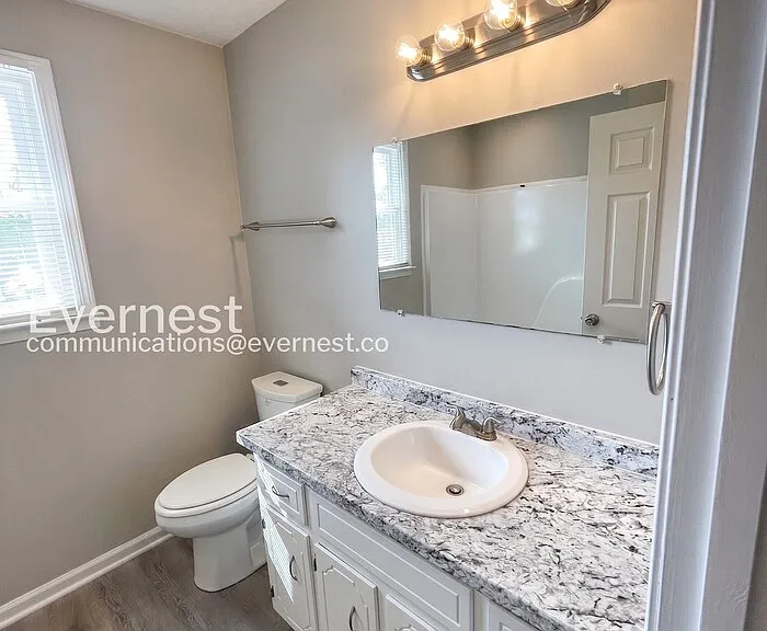 901 Cimarron Ct — Photo 9