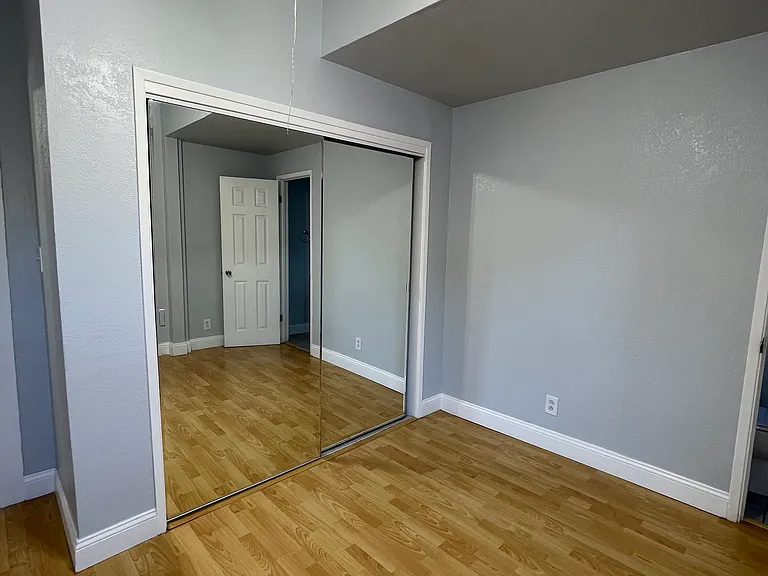1705 Linden St #2 — Photo 23