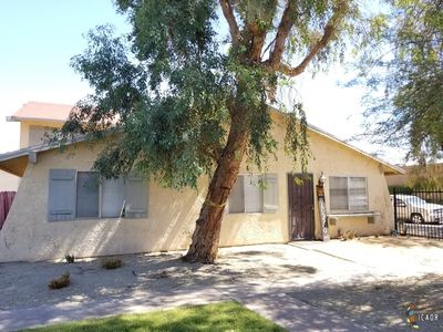 330 S Waterman Ave, El Centro, CA, 92243