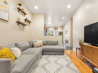 117 Roebling St APT 1L, Brooklyn, NY 11211
