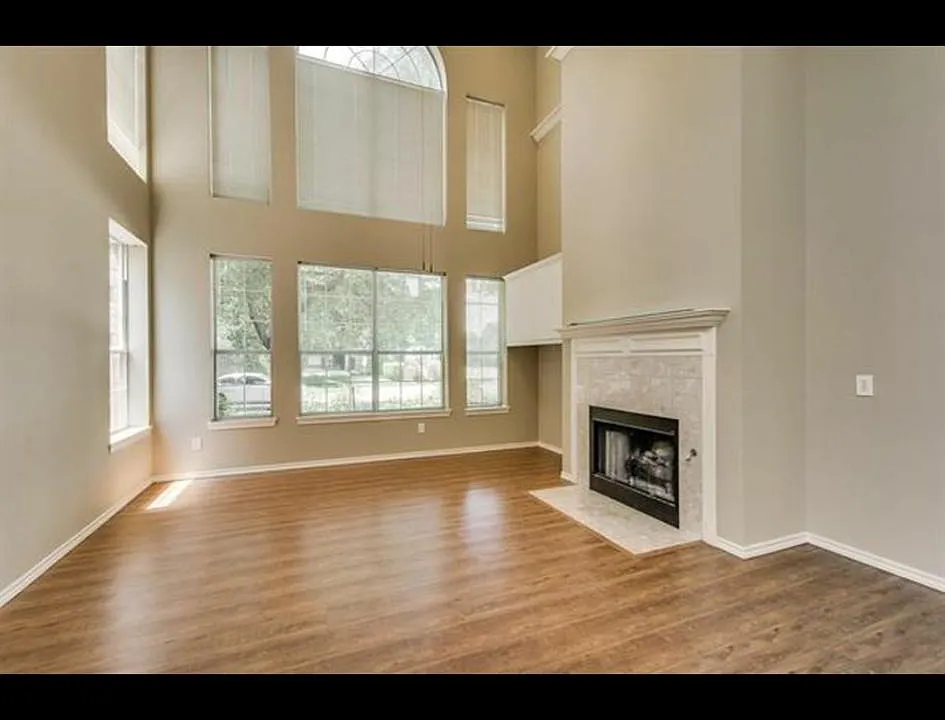 18040 Windflower Way