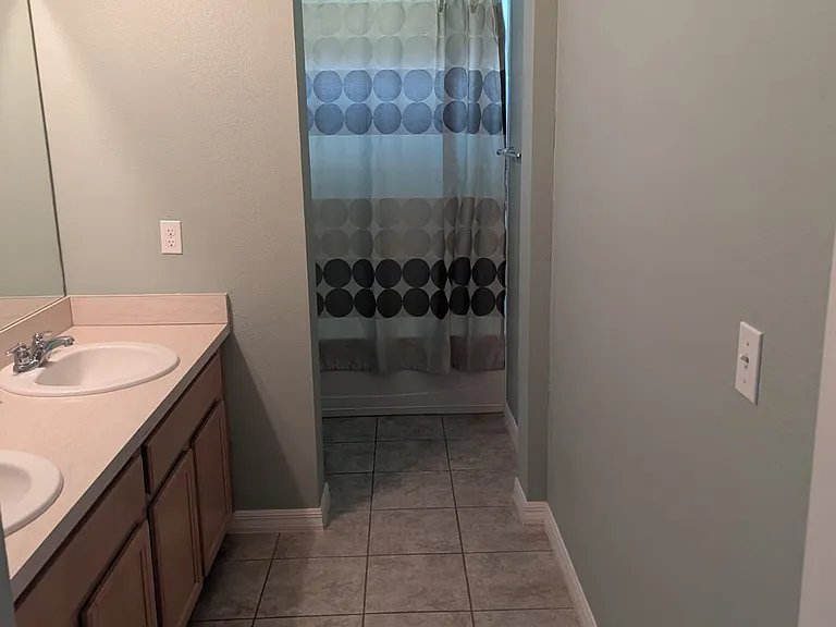2434 Viewridge Way — Photo 2