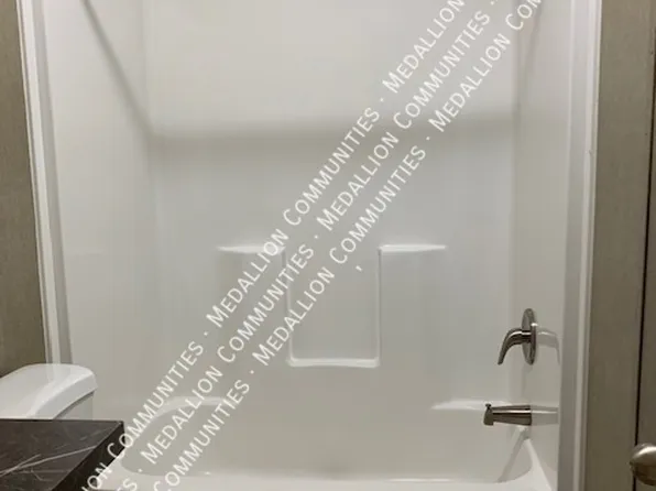 637 Grove Ln, New Braunfels, TX 78130