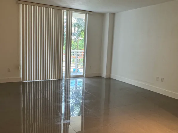 2775 NE 187th St, Aventura, FL