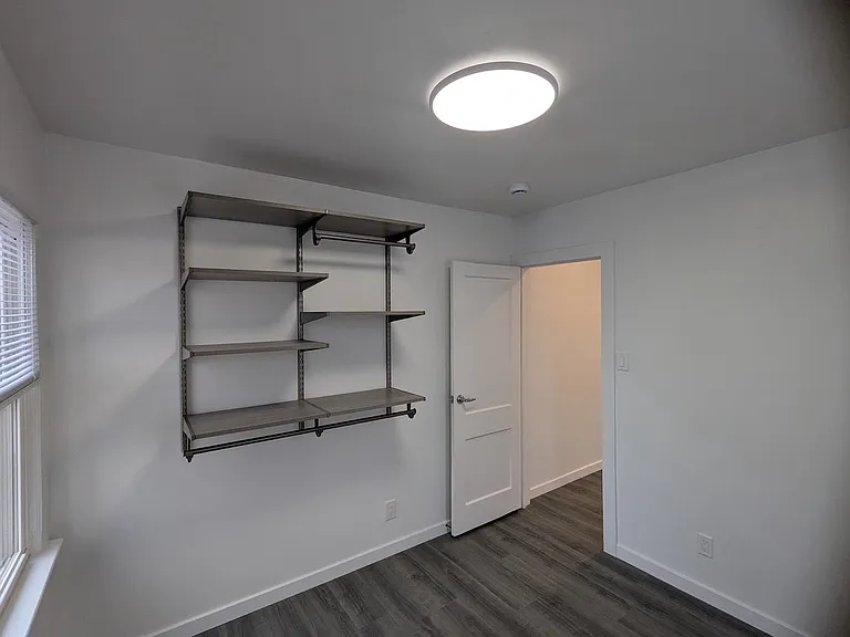 2921 Lincoln Way #3 — Photo 8