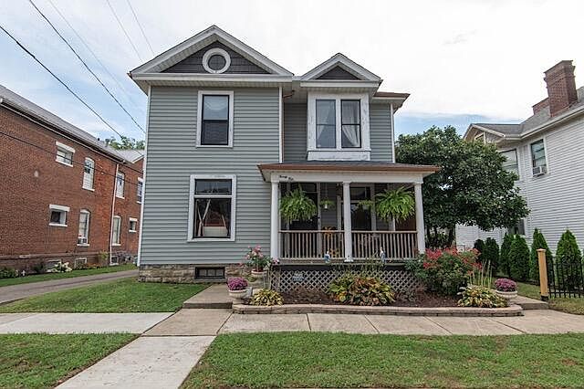 1st image of 24 E 7th St