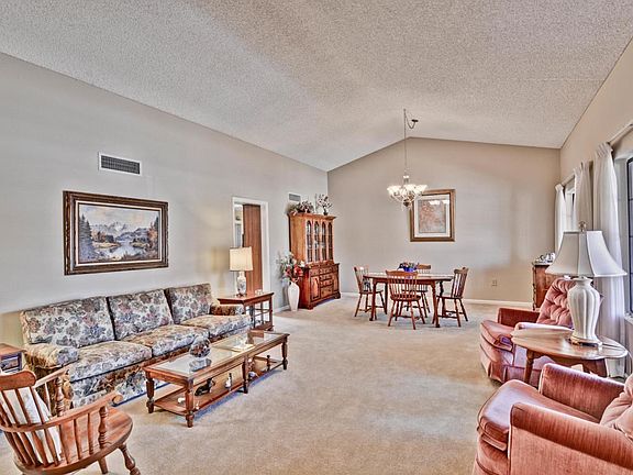 3rd image of 14203 W Parkland Dr