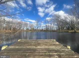 45 E Broad Way, Lovettsville, VA 20180