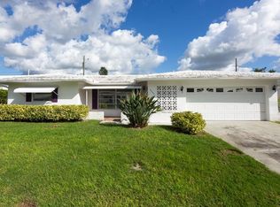 9685 45th Way N #1-B, Pinellas Park, FL 33782