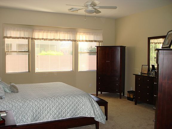 5th image of 2097 E Browning Pl