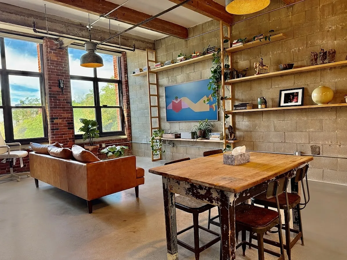 2 bed, 992 sqft, $3,500 — Photo 1
