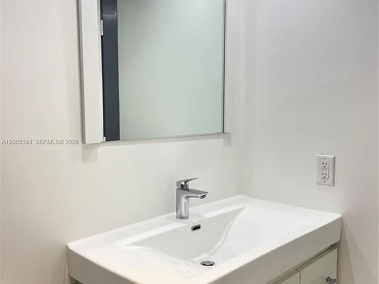 660 Tennis Club Dr #201 — Photo 21