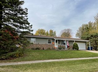 1719 S 7th St, Dekalb, IL 60115