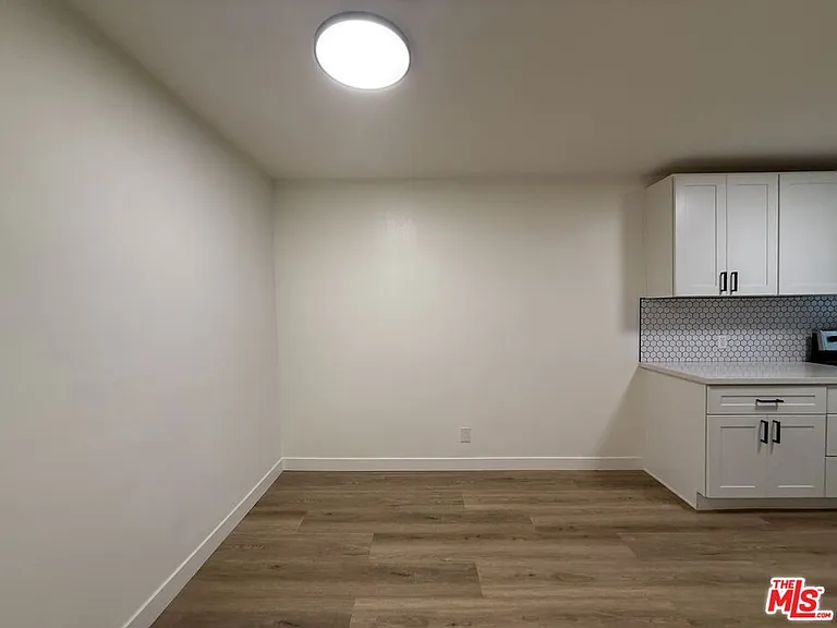 314 S Clark Dr #2 — Photo 9