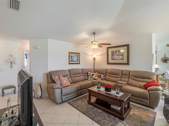 5th image of 5800 Sabal Trace Dr APT 502