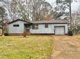 5729 Angle St, Jackson, MS 39206