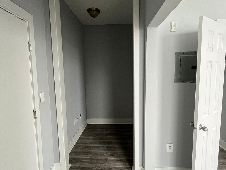 1st image of 1833 S Main St #312