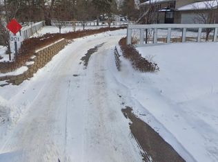 901 74th Ave N, Brooklyn Park, MN 55444