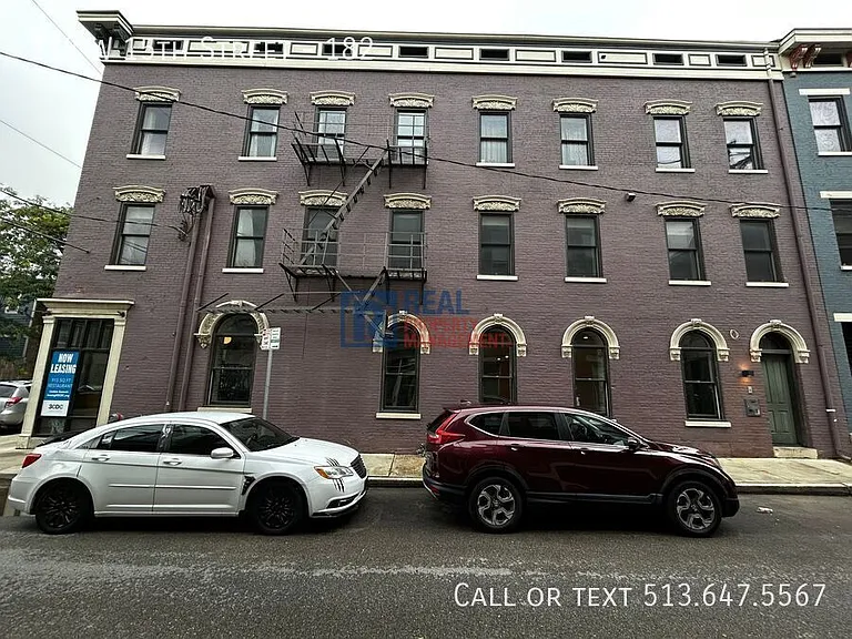 118 W 15th St #182 — Photo 6