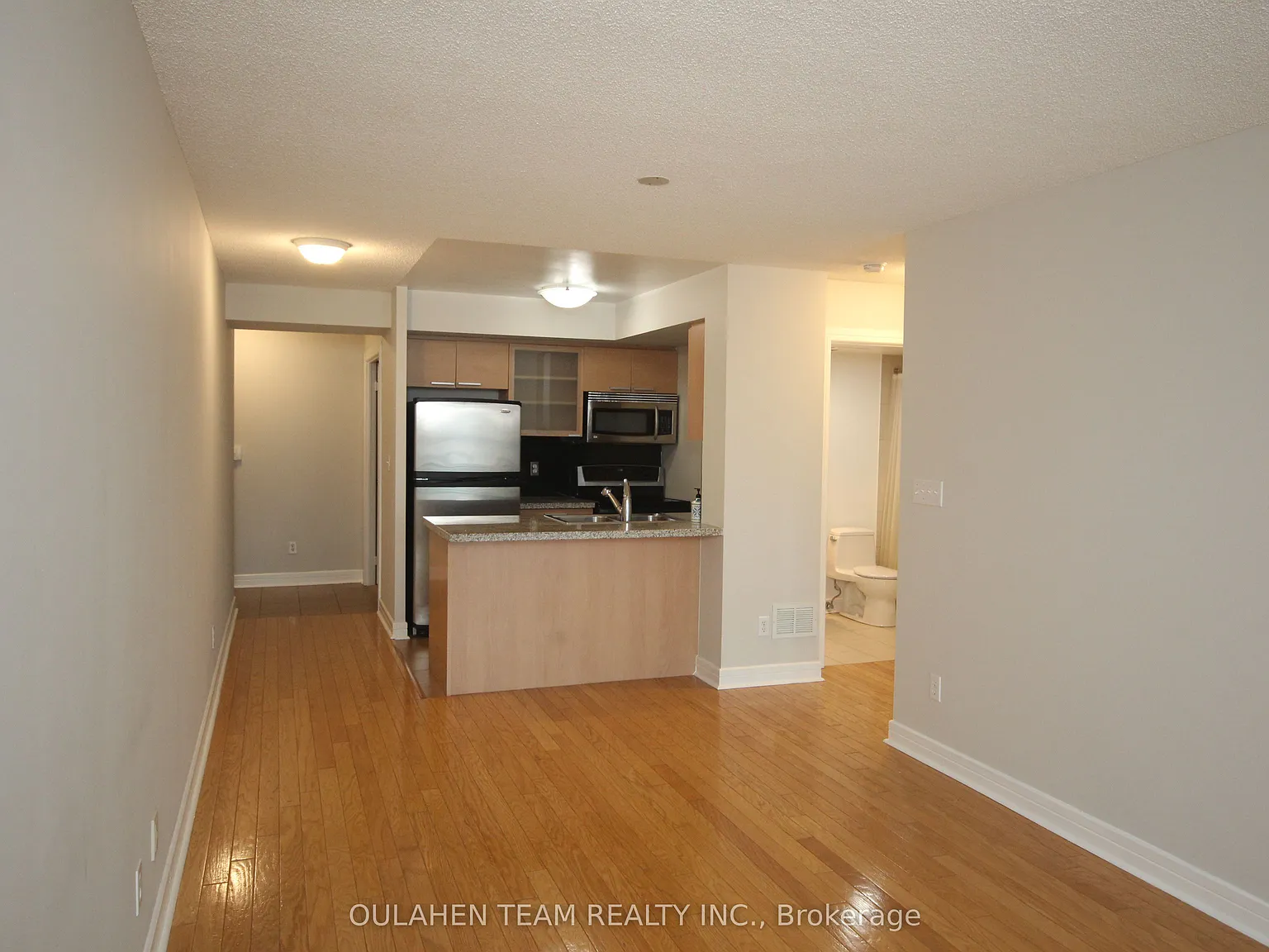 2 bed, $2,450 — Photo 4