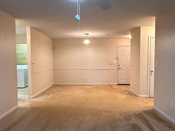 5th image of 31010 Paradise Cmns APT 411