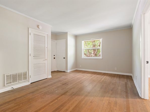 2209 Morehead Ave APT 4