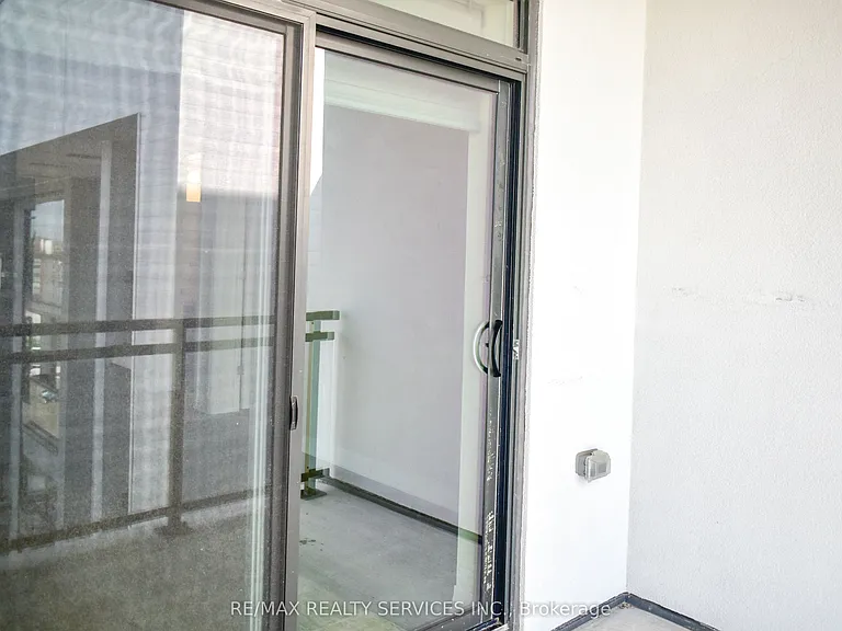 490 Gordon Krantz Ave #614 — Photo 28