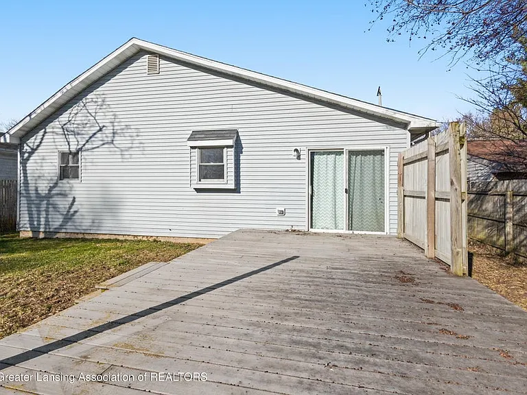 6174 Rutherford Ave — Photo 14