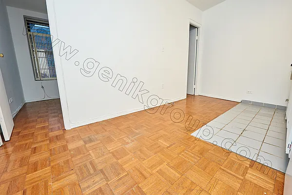 Rented by Genik Group Corp | media 17