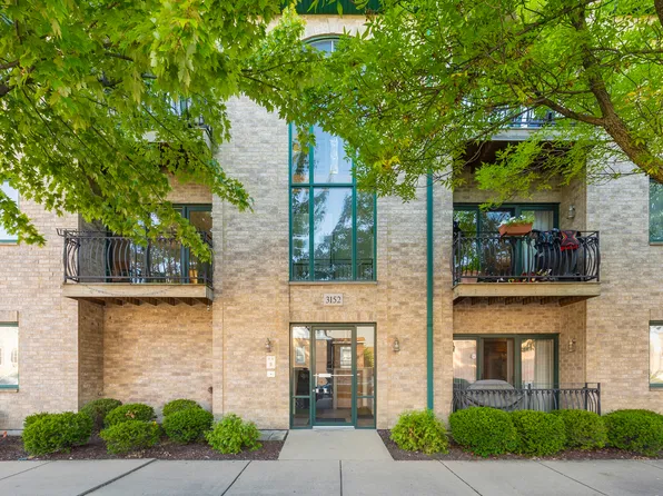 3152 N Oleander Ave APT 2A, Chicago, IL 60707
