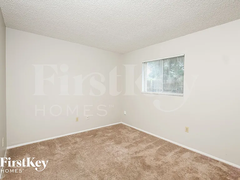 2278 Hialeah St NE — Photo 11