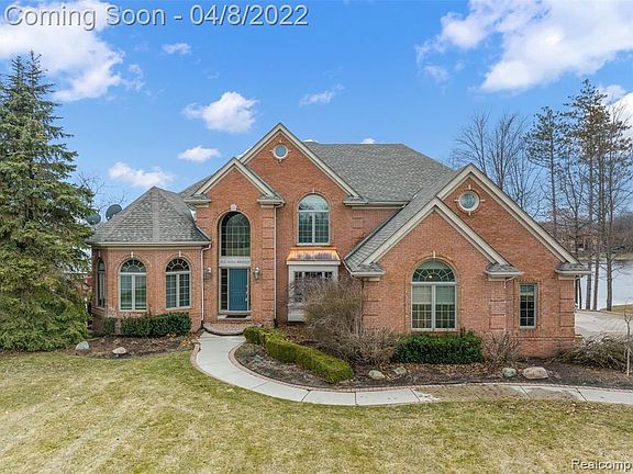 2nd image of 1852 Royal Birkdale Dr
