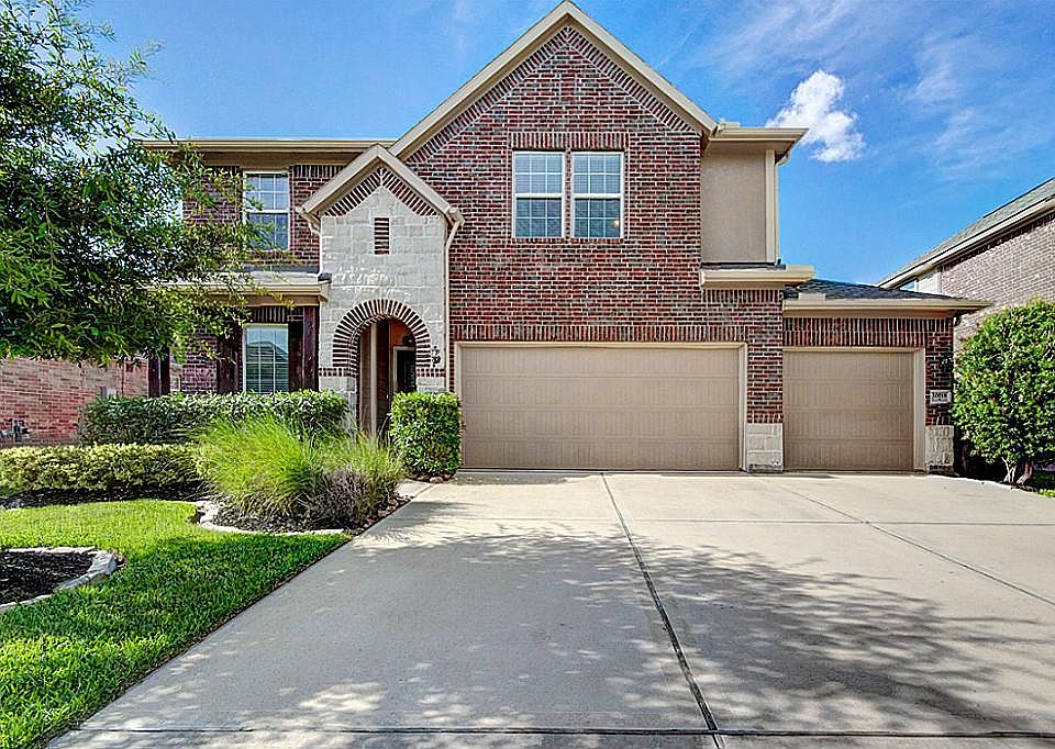 1st image of 30018 Cloud Brook Ln