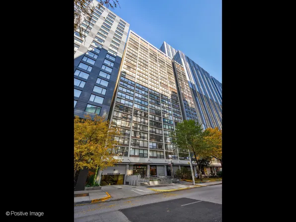 230 E Ontario St APT 1603, Chicago, IL 60611