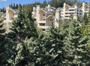 6645 W Burnside St #527, Portland, OR 97210